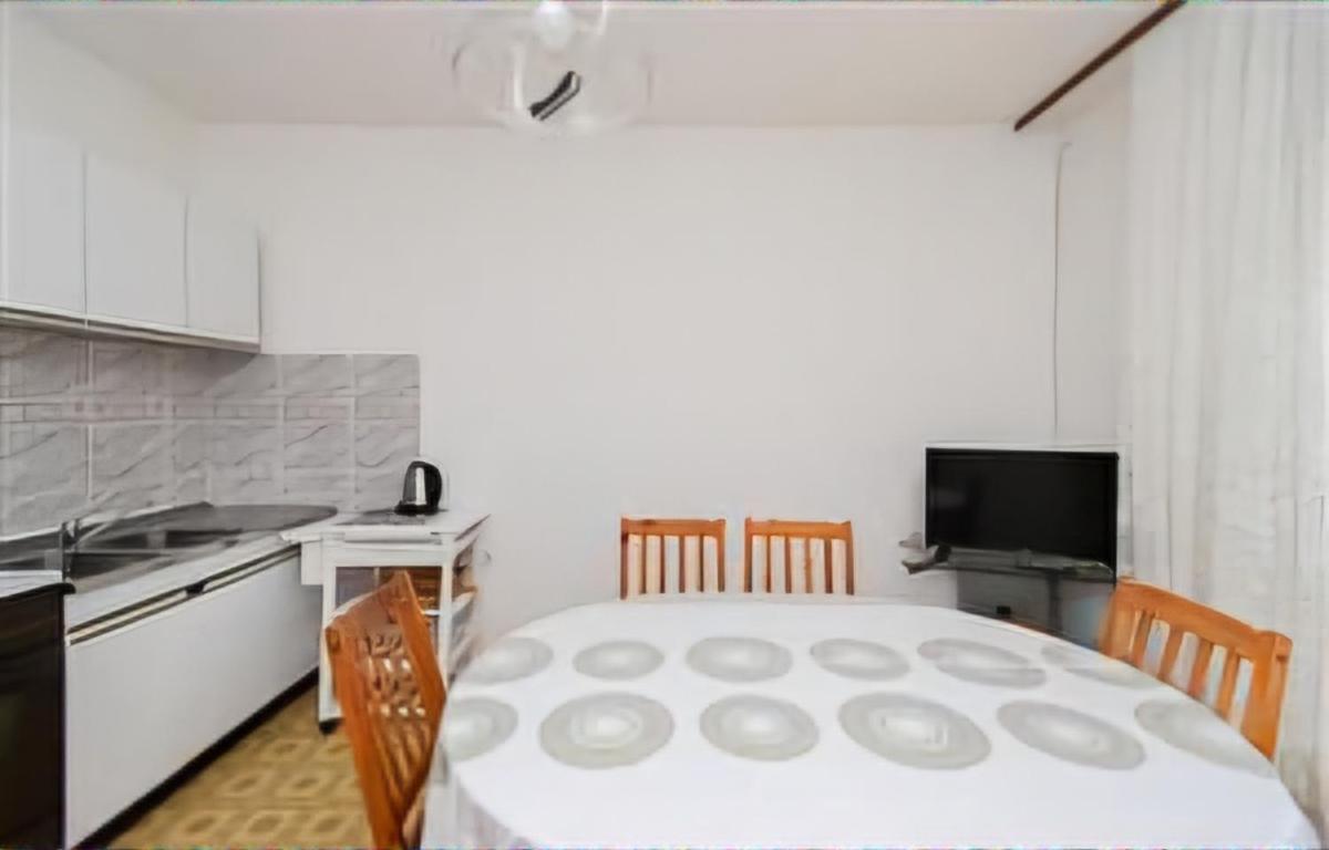 Sablic Apartment Марина Екстериор снимка